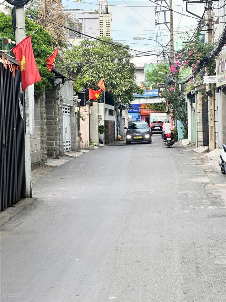 Bán nhà đường lê quang định p 11 q bình thạnh dt7x15m cn86m2 kc 1trệt 3lầu st giá16.8 tỷ tl