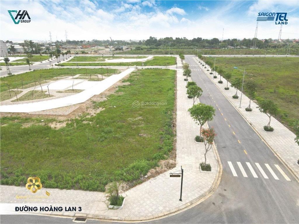 Đất nền biệt thự 180m2 có sổ hồng. hạ tầng đồng bộ, công viên ngay sau nhà. dân cư đông đúc