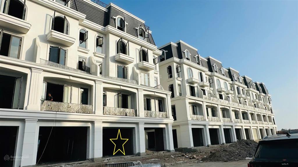 Cắt lỗ căn 82,5m2 tại hoàng huy green river. đối diện công viên khu liên hợp thể thao và bãi xe