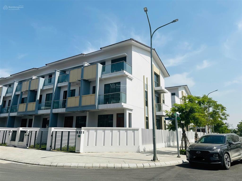 Bán căn góc cạnh dải cây xanh 144,6m2 đã có sổ. giá cắt lỗ có thỏa thuận. cách tthc mới chỉ 1,5km