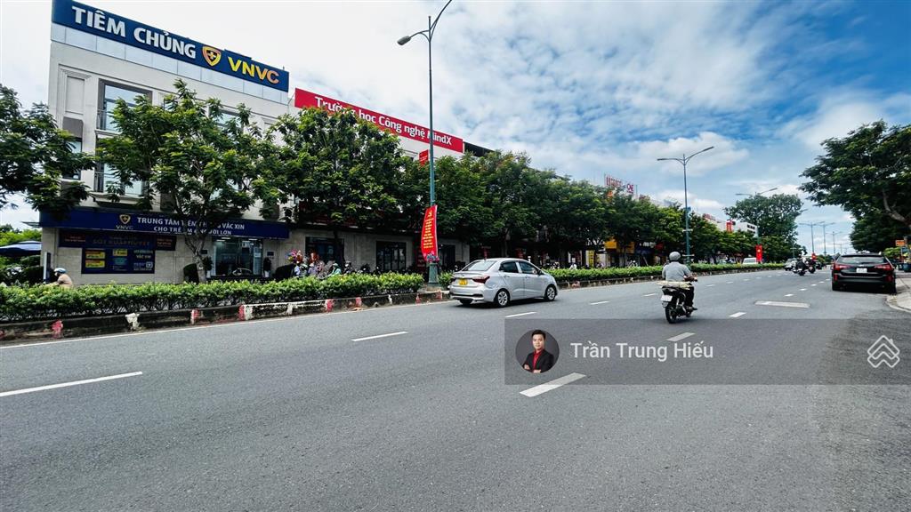 Nhà 3 tầng mt kinh doanh đường d2, p. tăng nhơn phú a giá giảm sâu chỉ bằng 1/2 đường man thiện