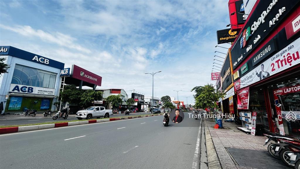 Nhà 3 tầng mt kinh doanh đường d2, p. tăng nhơn phú a giá giảm sâu chỉ bằng 1/2 đường man thiện