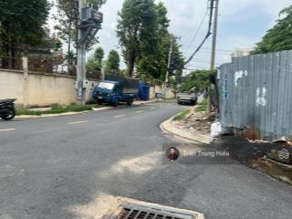 Bán đất hẻm đường 102, lã xuân oai, quận 9  hẻm ô tô 6m, sổ vuông a4  100mv/chỉ 6 tỷ