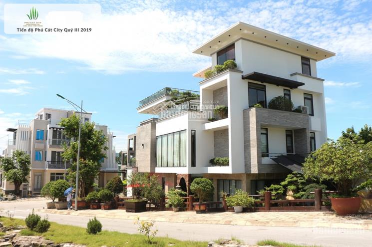 Bán bt đơn lập vip nhất phú cát city,ngay chân chung cư, dt 312m2,giá 7x.có sổ đỏ .0964 588 ***