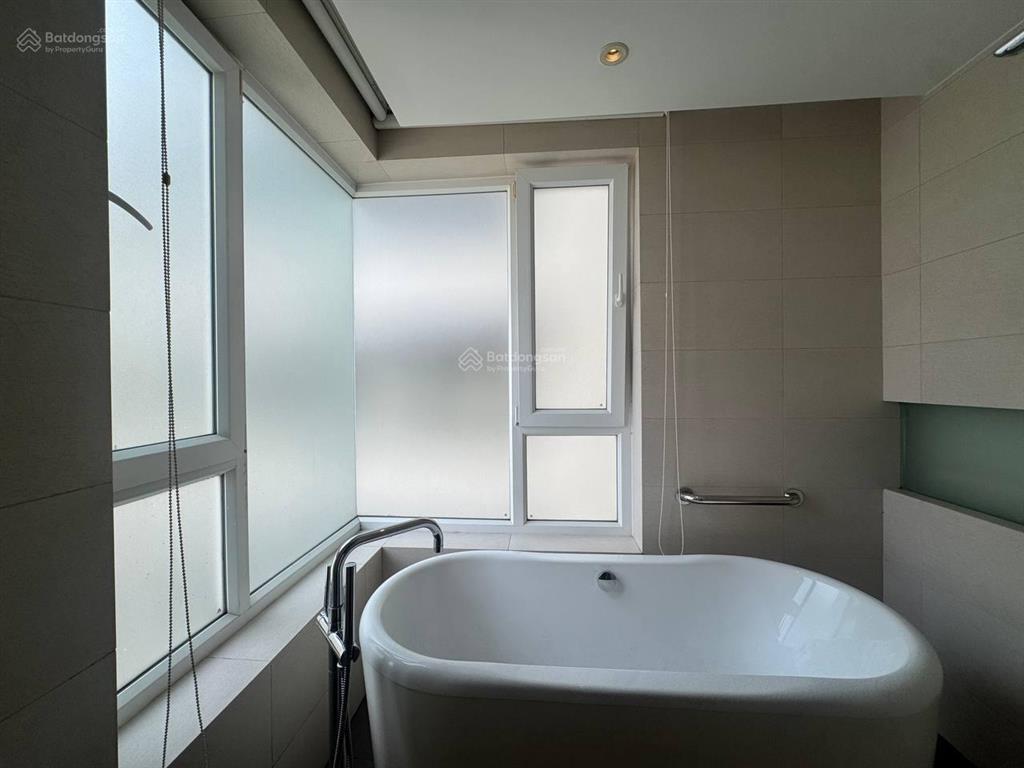 Chỉ 120 triệu/m2! bán căn 83m2  sổ hồng riêng, view sông sài gòn, tháp brilliant, đảo kim cương