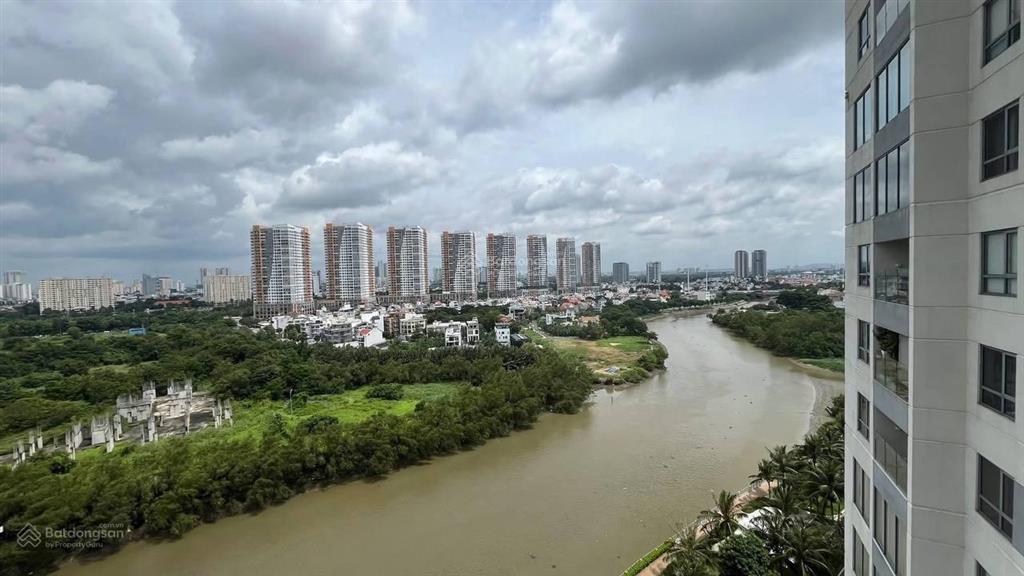 Bán căn dual key 133m2, 2pn+1pn  2 phòng khách riêng biệt, view trực sông, đkc, chỉ 17,5 tỷ