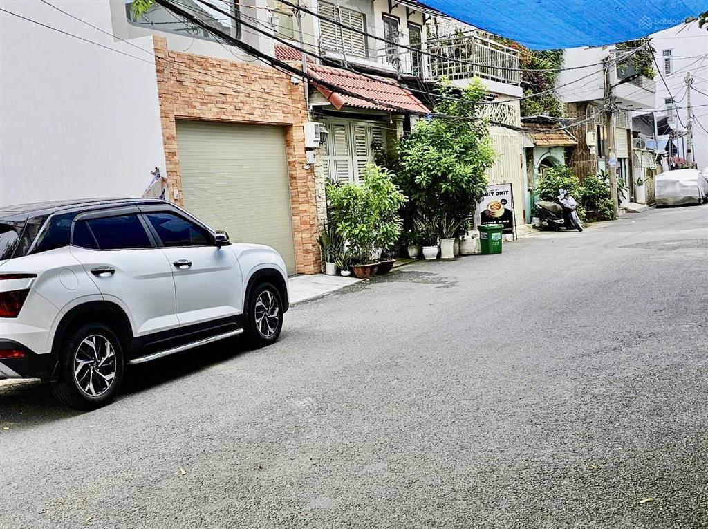 Bán nhà quận 7, nhỉnh 9 tỷ, 4x15m, 4 lầu giáp hoàng trọng mậu, kdc him lam, lotte mart, shr plc