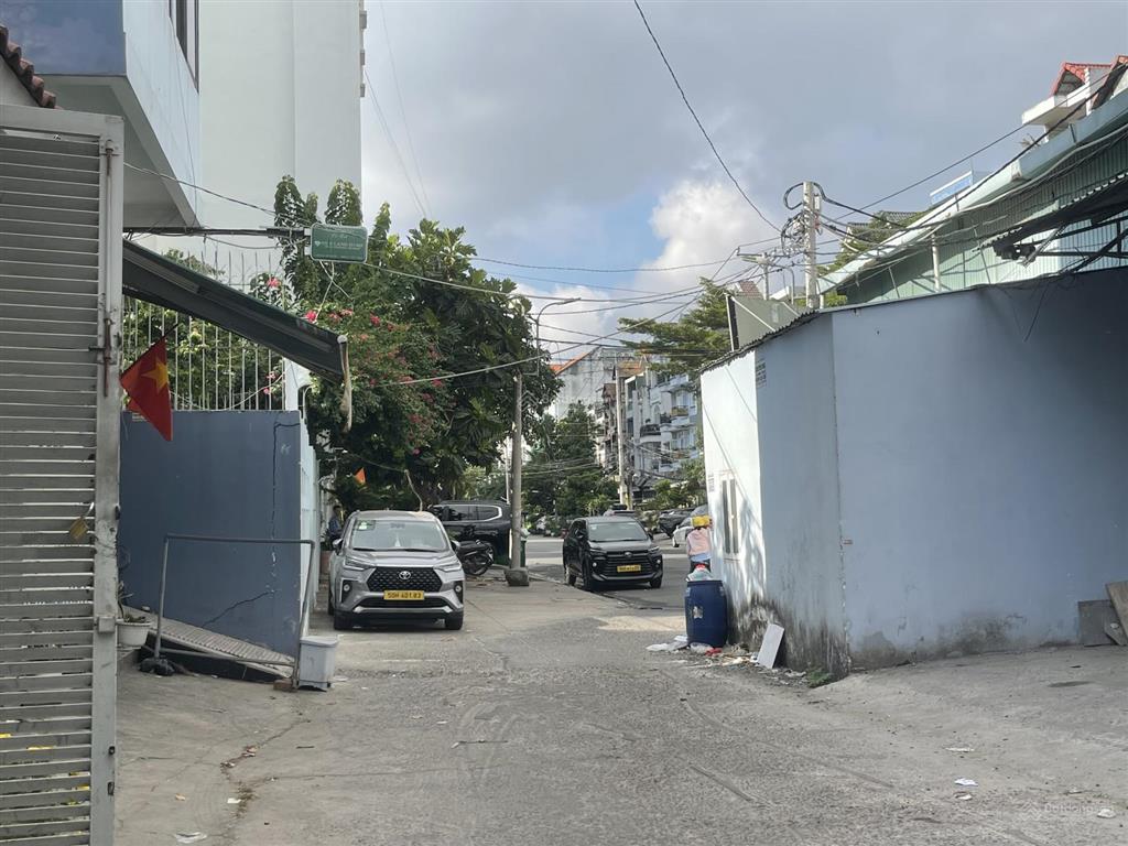 Chỉ với 8.5 tỷ có ngay nhà hẻm thông 6m xe hơi tránh, 90m2, giáp kdc nam long phú thuận, quận 7