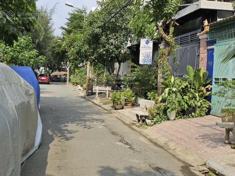 Đất đẹp phú thuận  sát kdc nam long  ô tô tránh  giá tốt 8.5 tỷ