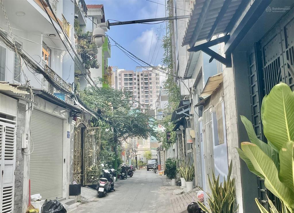 Bán nhà quận 7, ngang 6m hiếm, hẻm nhựa thông, ô tô đậu cửa, gần vincom, nhỉnh 12 tỷ