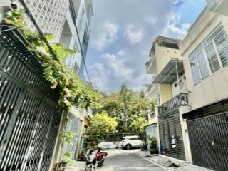 Nhà quận 7, ngay kdc nam long, xe hơi đậu cửa, chỉ 8.9 tỷ