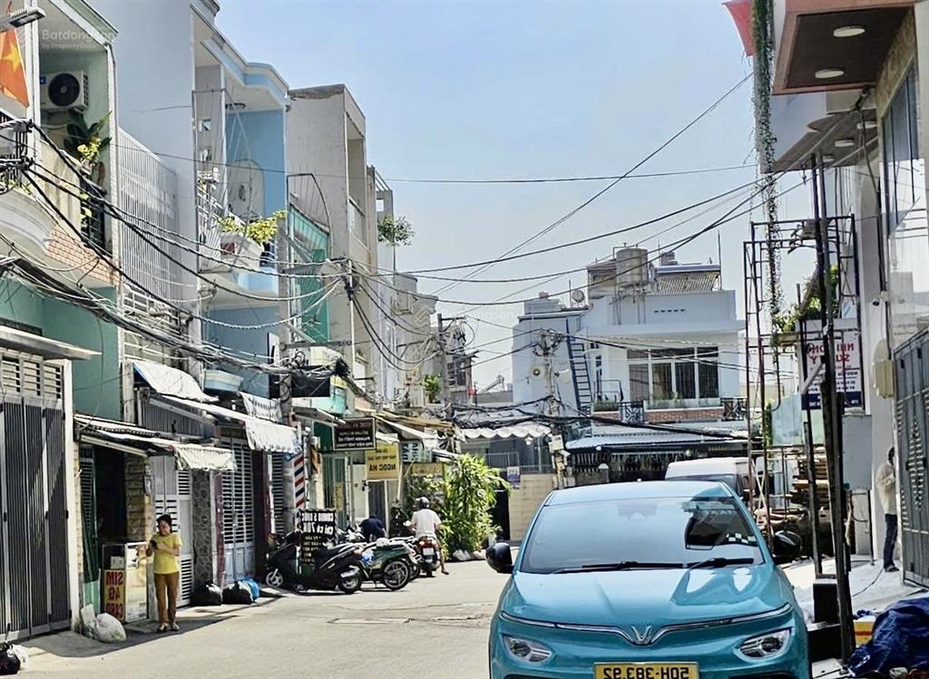 Bán nhà quận 7, gần lotte mart, ngay hoàng trọng mậu, 5m ngang hiếm, ô tô ngủ trong nhà, nhỉnh 9 tỷ