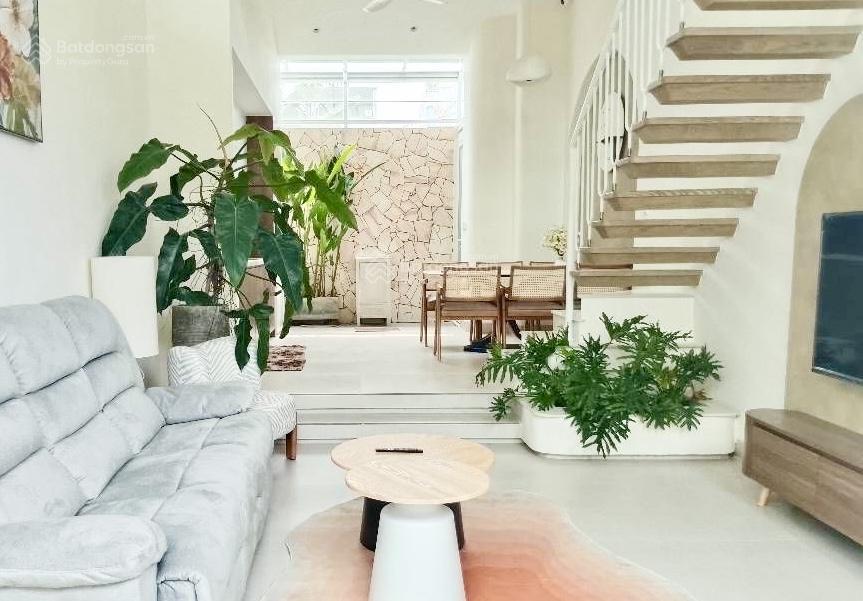 Bán nhà quận 7, nhà mới xách vali về ở ngay, 4x20m, chỉ 8.5 tỷ, hẻm thông xe hơi tránh lê văn lương