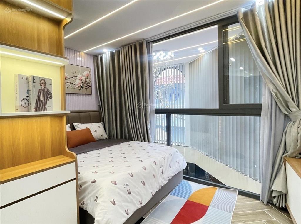 Bán nhà tân hưng, đẹp long lanh, xách vali về ở, 4 tầng xe hơi đến cửa chỉ 7 tỷ