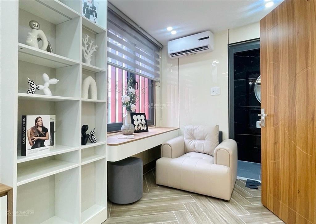 Bán nhà tân hưng, đẹp long lanh, xách vali về ở, 4 tầng xe hơi đến cửa chỉ 7 tỷ