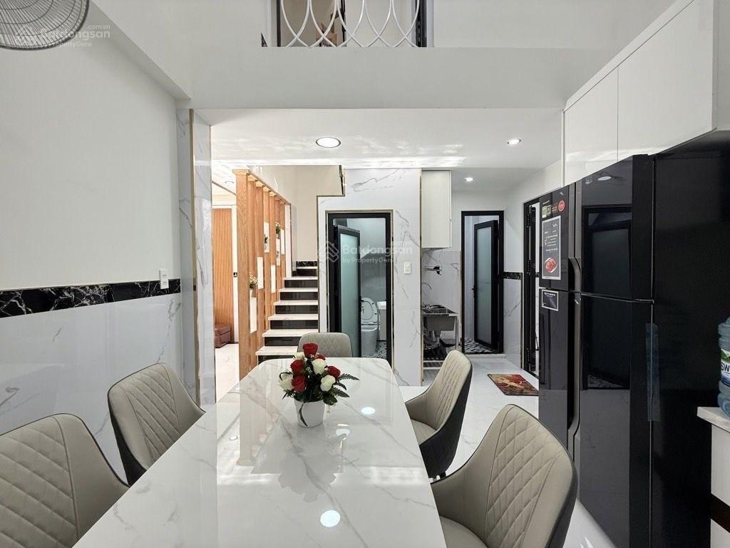 Nhà mới xách vali về ở ngay, hẻm thông xe hơi tránh, lâm văn bền quận 7, 80m2 chỉ 8.1 tỷ