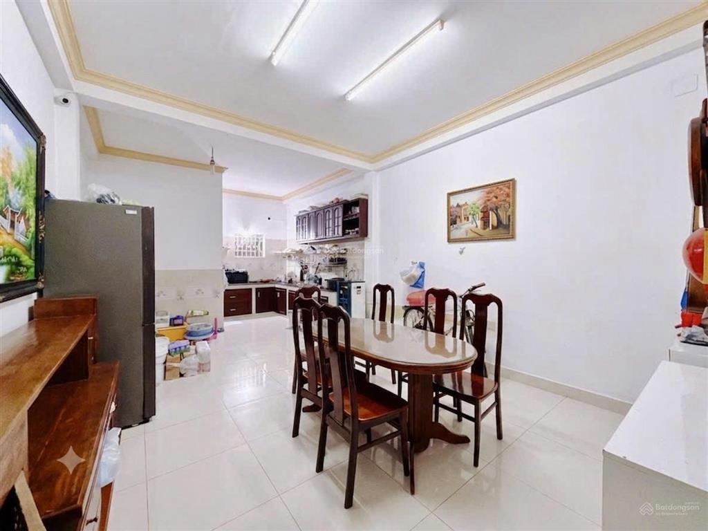 Nhà đẹp tân hưng, xe hơi đậu cửa, 75m2, 3 tầng, cách lotte mart 500m, chỉ 8 tỷ nhỉnh