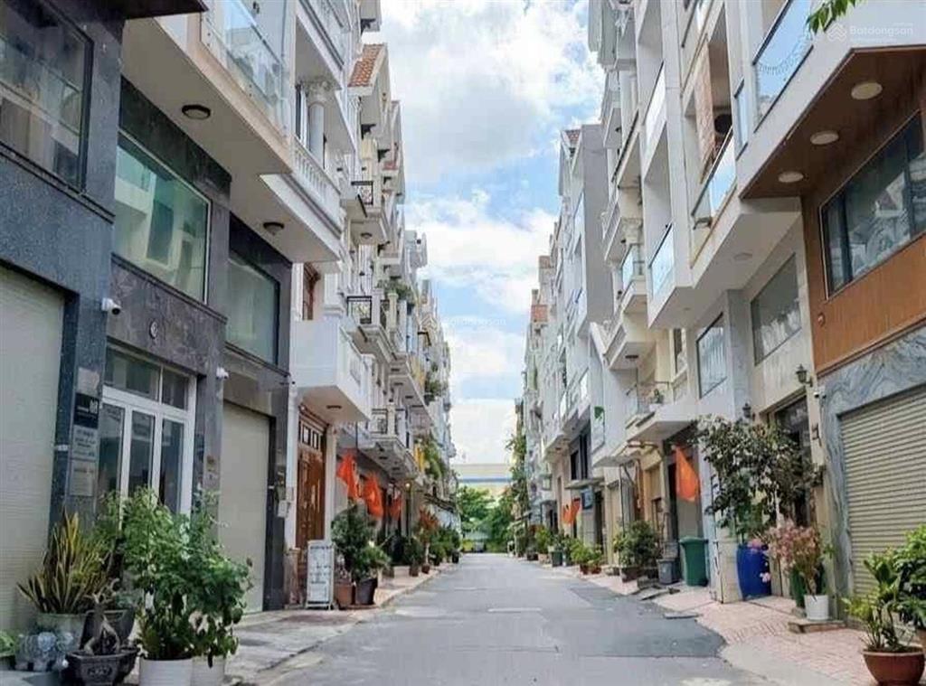 Đất 5x12m, khu dân cư cao tầng, pháp lý chuẩn, giáp hoàng quốc việt, 7.2 tỷ