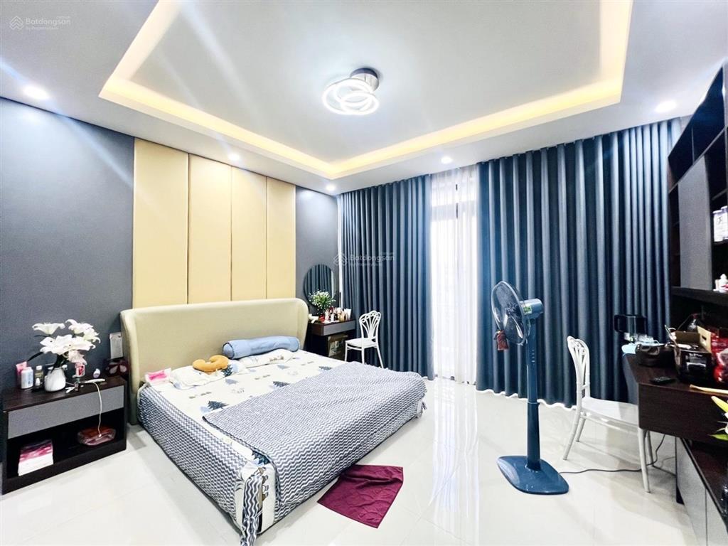 Bán nhà mặt phố tại tân thuận đông, 9,99 tỷ, 82 m2, 5 tầng, pháp lý đầy đủ