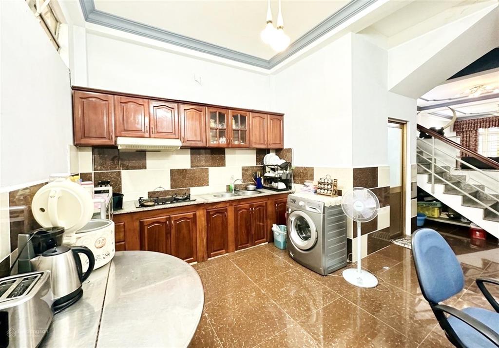 Bán nhà hẻm ô tô tránh tân thuận q7, ngay bên vincom, 62m2 pháp lý chuẩn chỉ 7.5 tỷ