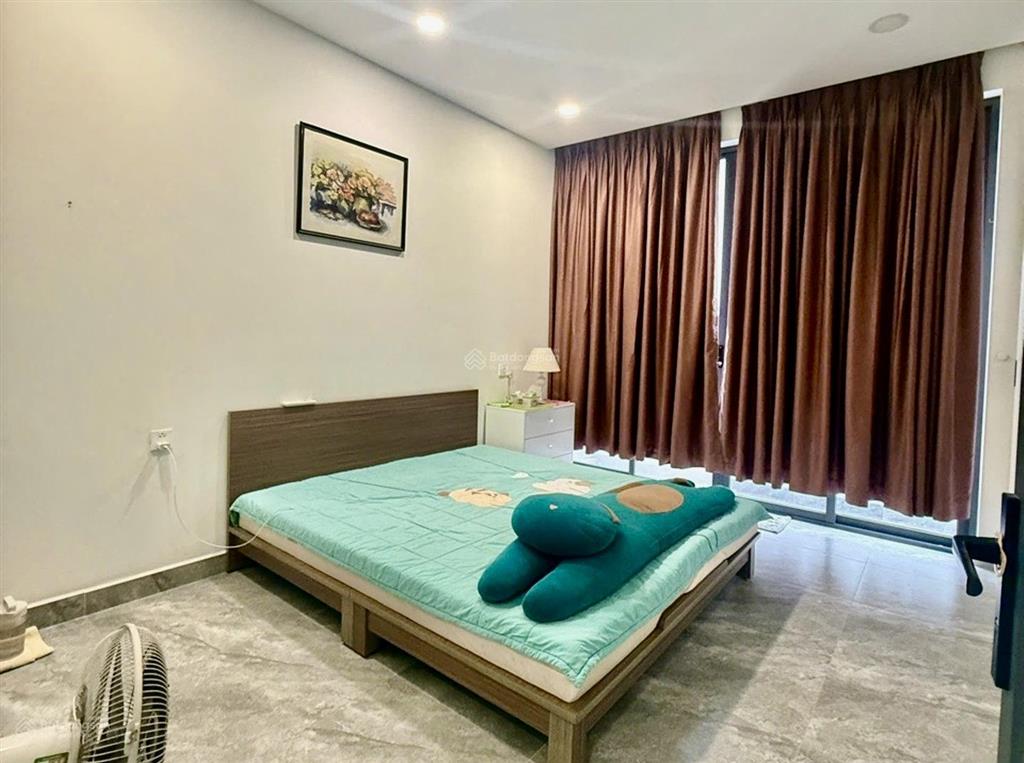 Bán nhà mặt tiền đường số quận 7, giáp phú mỹ hưng, ngang 5x15 chỉ hơn 9 tỷ