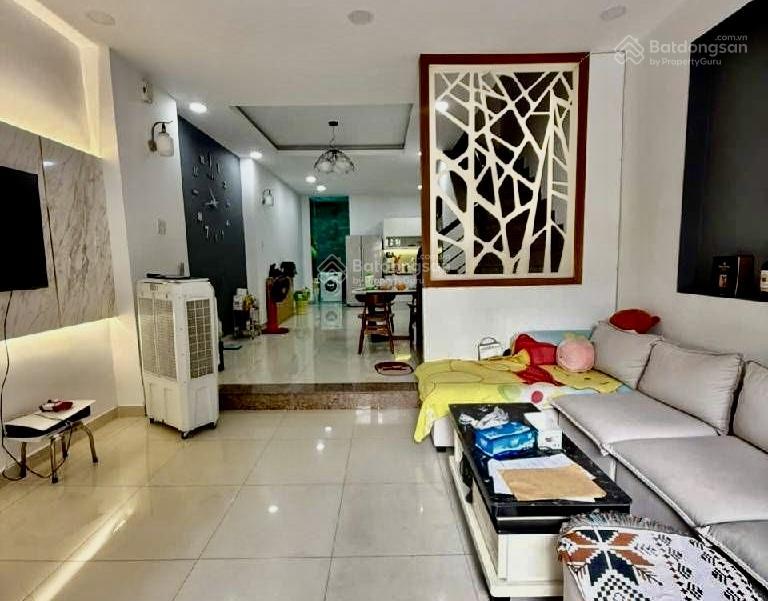 Bán nhà nr tại tân kiểng, q7, giá cực chất 8 tỷ, 77m2, 3pn, shr pháp lý chuẩn, hẻm thông ô tô
