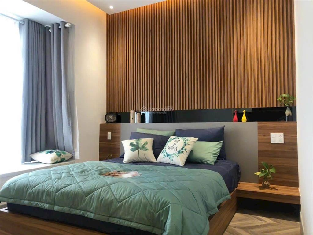 Cần bán gấp căn hộ cao cấp garden court 1, 180m2 3pn 2wc sân vườn, ban công dài , view công viên sh