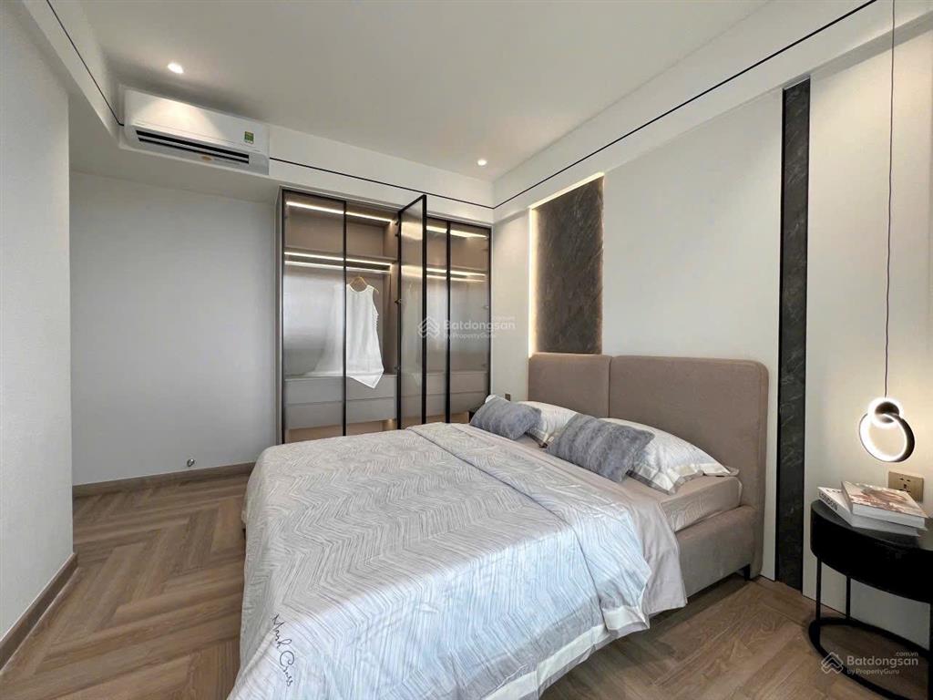 Bán căn hộ riverpark residence 3pn 2wc 128m2 thông thuỷ sh đầy đủ nội thất mới 100% chưa ở 17.7tỷ