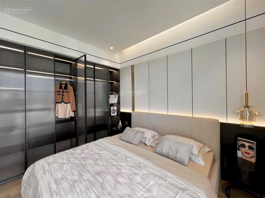 Bán căn hộ riverpark residence 3pn 2wc 128m2 thông thuỷ sh đầy đủ nội thất mới 100% chưa ở 17.7tỷ