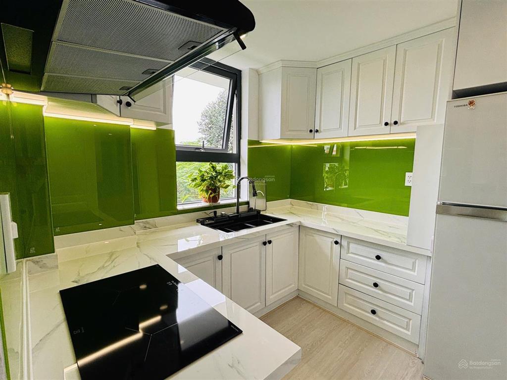 Cần bán gấp ch mỹ khánh 1b 2pn 2wc 118m2 phòng khách siêu rộng đầy đủ nội thất giá 11tỷ sh