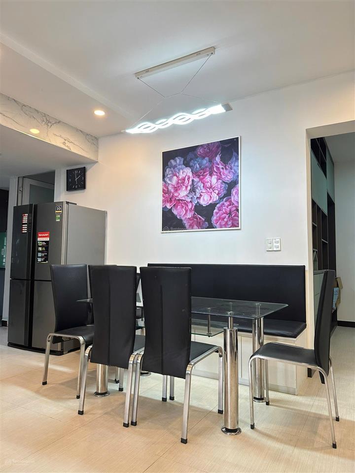 Cho thuê căn hộ chung cư mỹ khánh 2, 118m2, 3pn 2wc view mát, ở quận 7, pmh giá 22tr/1 tháng