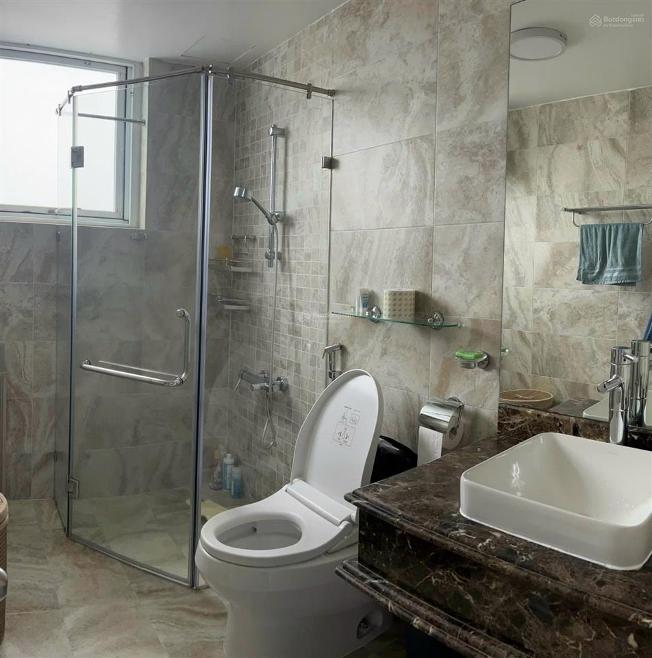 Bán căn hộ chung cư tại riverpark residence, 135m2 3pn 2wc ban công dài view sông sh