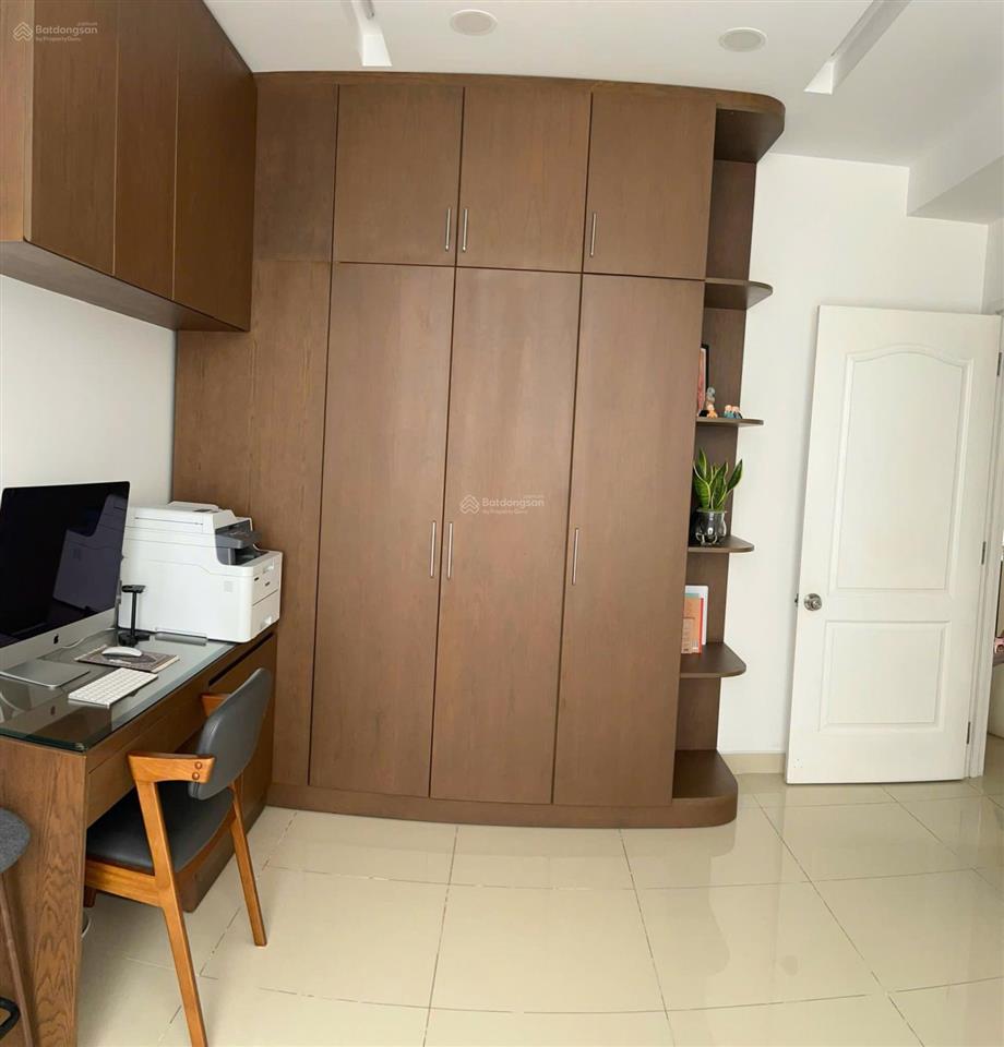 Bán căn hộ chung cư tại riverpark residence, 135m2 3pn 2wc ban công dài view sông sh