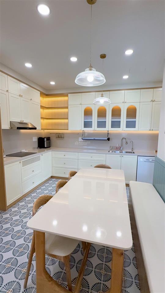 Bán cc star hill, giá tốt 9,1 tỷ, 94m2, 3pn, 2wc, p. tân phú, q7, tp. hcm