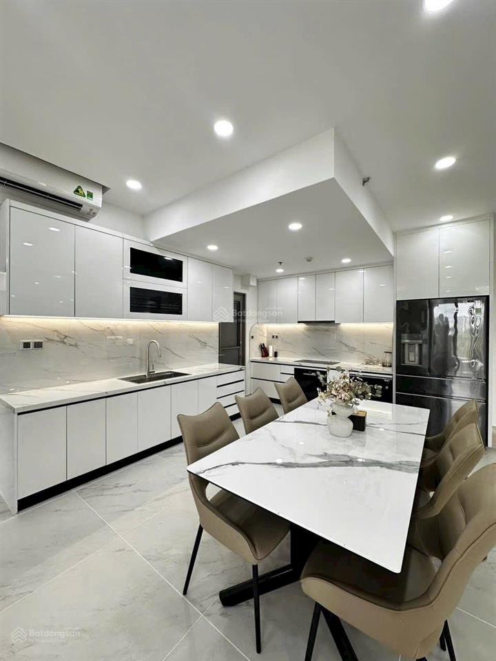 Bán căn hộ 3pn, 2wc, 118m2 tại mỹ khánh 2, giá 7.6 tỷ vnd