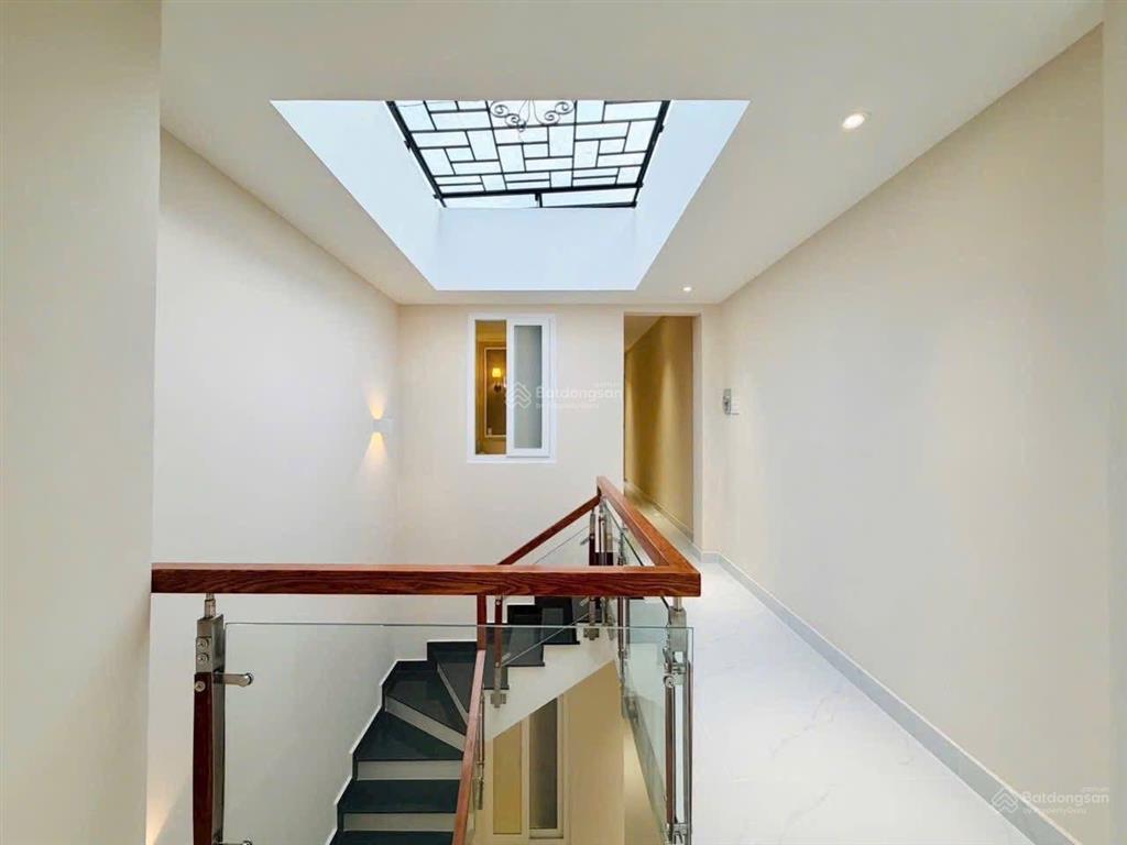 Nhà mới 7 phòng ngủ 86m2 hẻm nhựa xe oto, mua là ở ngay