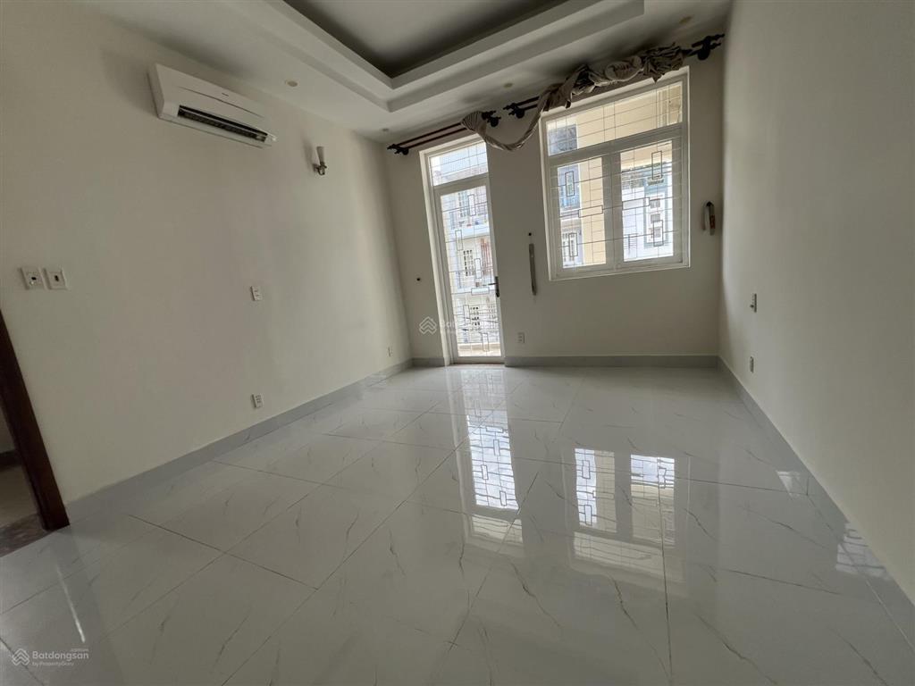 Cho thuê phòng dt 25m2, lê đức thọ p15