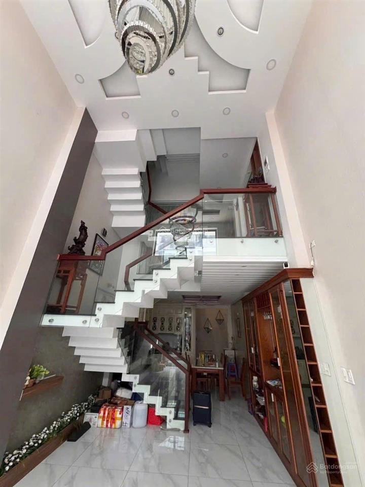 Khu vip nhất p12, đường 8m còn duy nhất 1 căn giá tốt. khu phân lô đồng bộ giá 8,2 tỷ