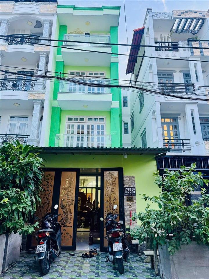 Giảm 600tr còn 9,9 tỷ tl khu vip công viên làng hoa  lê văn thọ, p.9