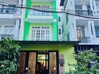 Giảm 600tr còn 9,9 tỷ tl khu vip công viên làng hoa  lê văn thọ, p.9