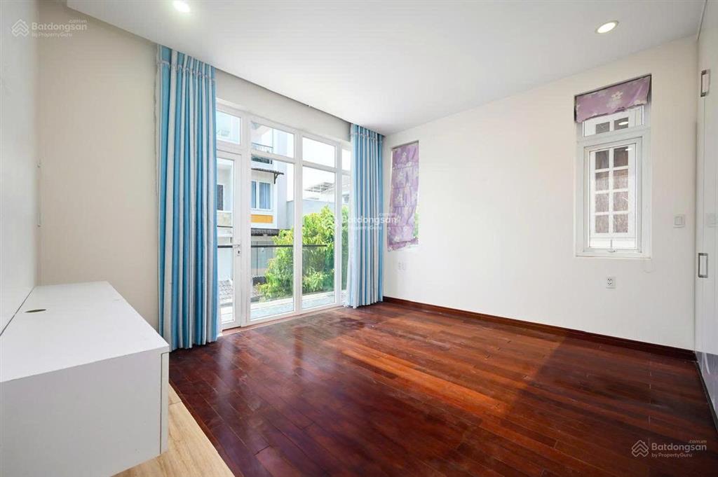 Bán nhà 1/ hxh lê đức thọ, p17, dt(6,4x14,2m) giá 12,5 tỷ