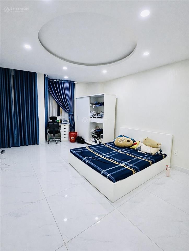 Giá tốt khu vip bình phú  mặt tiền đường 12m  ngang hiếm 4,5m  4 tầng  ở hoặc kinh doanh