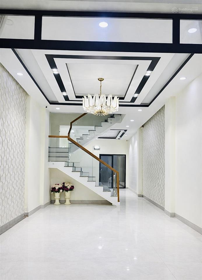 Giá tốt khu vip bình phú  mặt tiền đường 12m  ngang hiếm 4,5m  4 tầng  ở hoặc kinh doanh