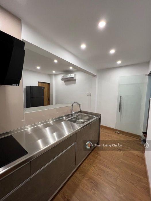 Tòa nhà hàm nghi q1  ngõ xe tải sát bitexco  dòng tiền 7.000 usd/tháng  nở hậu phát lộc