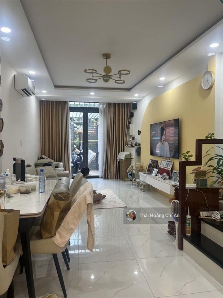 Nhà mới đẹp phan xích long hxh 4 chỗ sổ nở hậu vào ở ngay