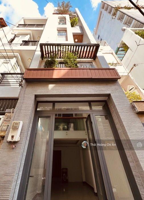 Khu vip phú nhuận  hxh 7 chỗ  ngay ngã tư nguyễn trọng tuyển nguyễn văn trỗi  dt 53m2 4 tầng