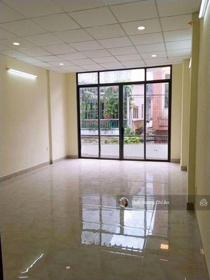 Bán nhà trung tâm phú nhuận hxh thông nguyễn trọng tuyển nguyễn đình chính  2 tầng 4.3 x 9m