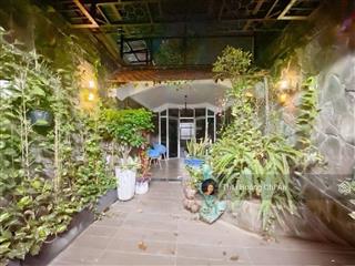 Mặt tiền quận 10 lý thường kiệt 64m2 (3.8x16.5) 6 tầng vỉa hè 6m kinh doanh