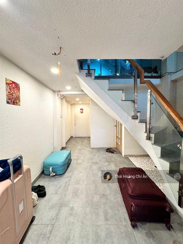 Chỉ 29.8 tỷ! mặt tiền thương hiệu lê văn sỹ 60m2  4 tầng  sổ vuông  công chứng ngay