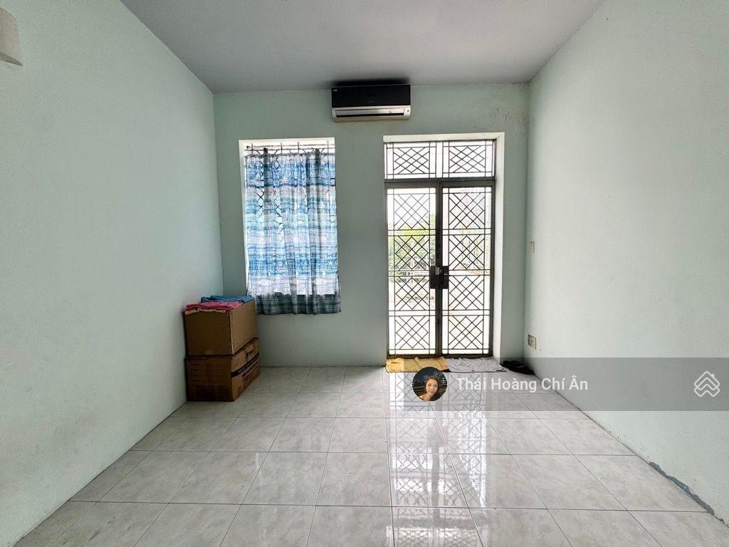 Chỉ 29.8 tỷ! mặt tiền thương hiệu lê văn sỹ 60m2  4 tầng  sổ vuông  công chứng ngay